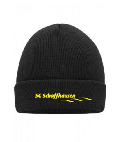 Strickmütze mit Vereinslogo